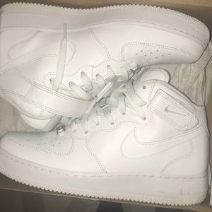 COPY - Nike Air Force 1 mid top